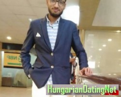 Intsaar_Hussain, 24, Lahore, Punjab, Pakistan